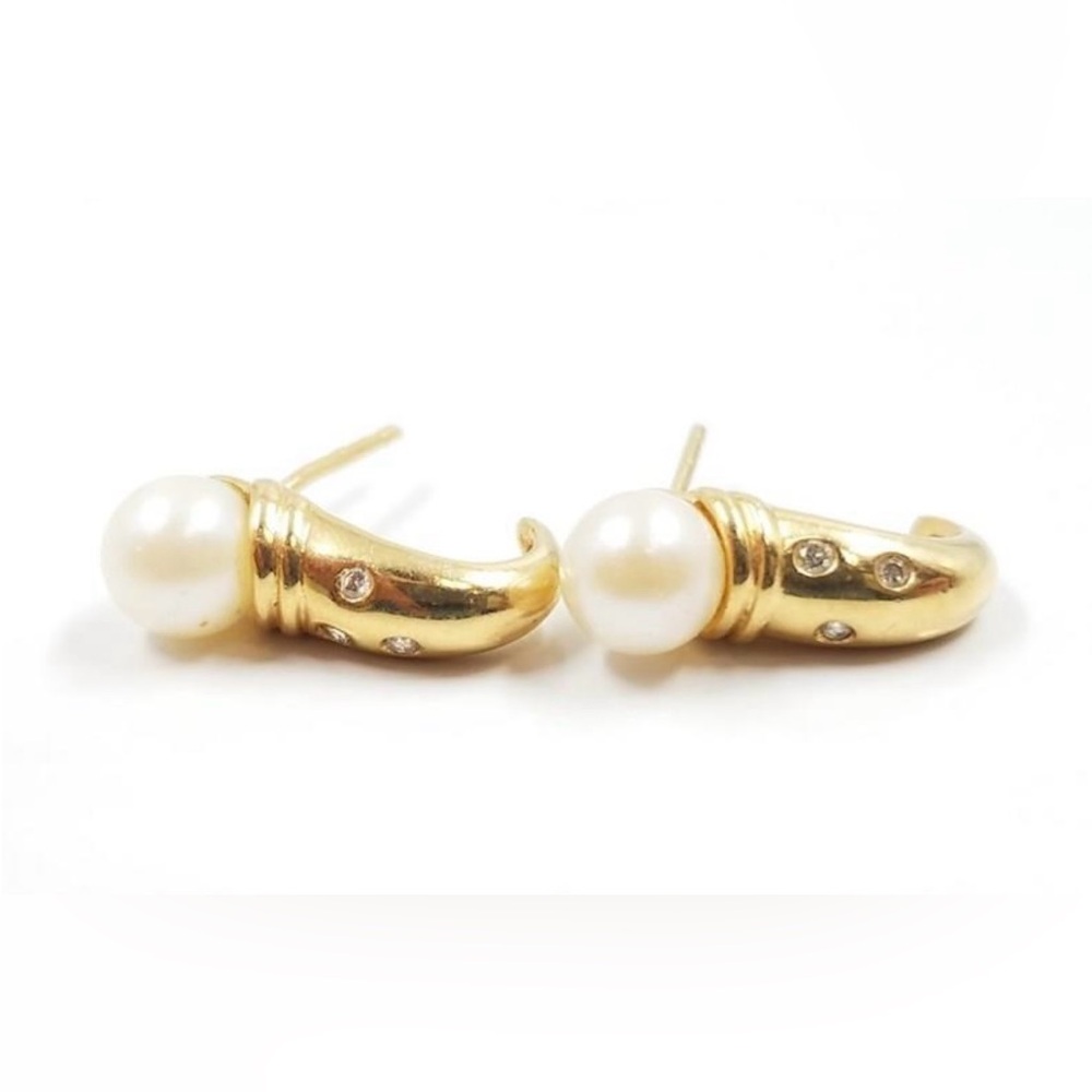 Vintage 14k diamond and pearl post earring 3.7grams